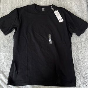 Uniqlo U short sleeve t shirt - large